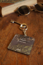 Load image into Gallery viewer, Daak Keychain - Bebaak (Fearless)