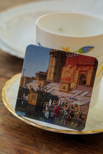 Load image into Gallery viewer, Daak Fridge Magnet - Ghat in Banaras by Hiroshi Yoshida
