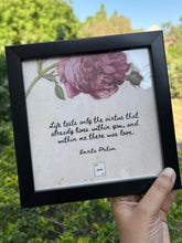 Load image into Gallery viewer, Daak Quote Frame - Amrita Pritam
